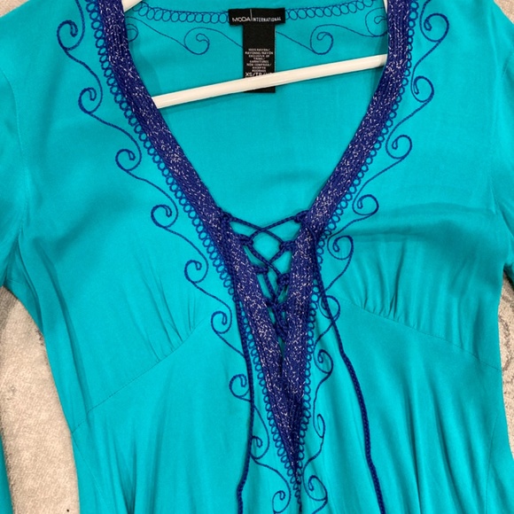 Turqoise Swimsuit CoverUp - Picture 3 of 4